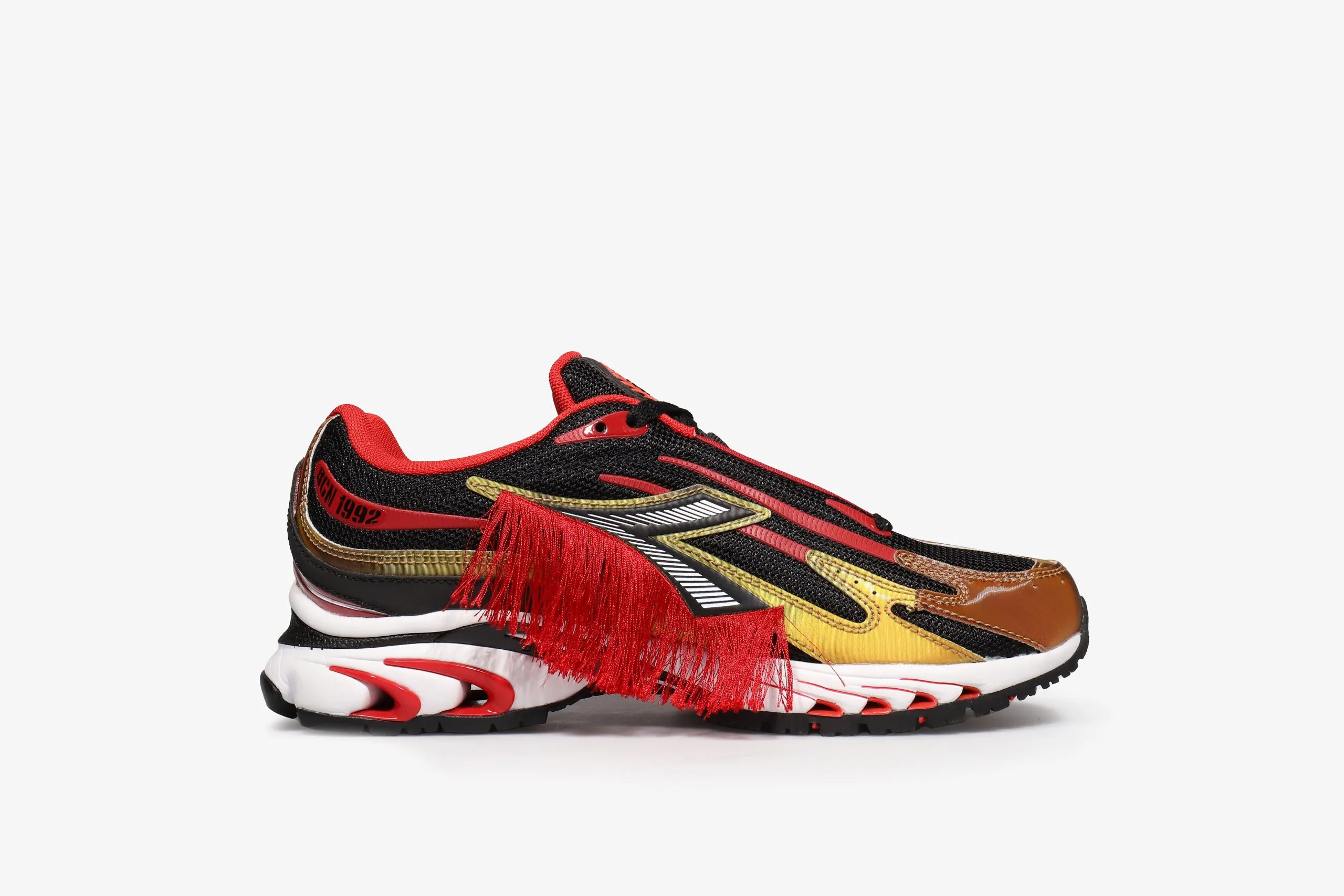 Diadora Mythos X SSSTUFFF "Barcelona Fire" 3 Diadora Mythos X SSSTUFFF "Barcelona Fire" - Image 3