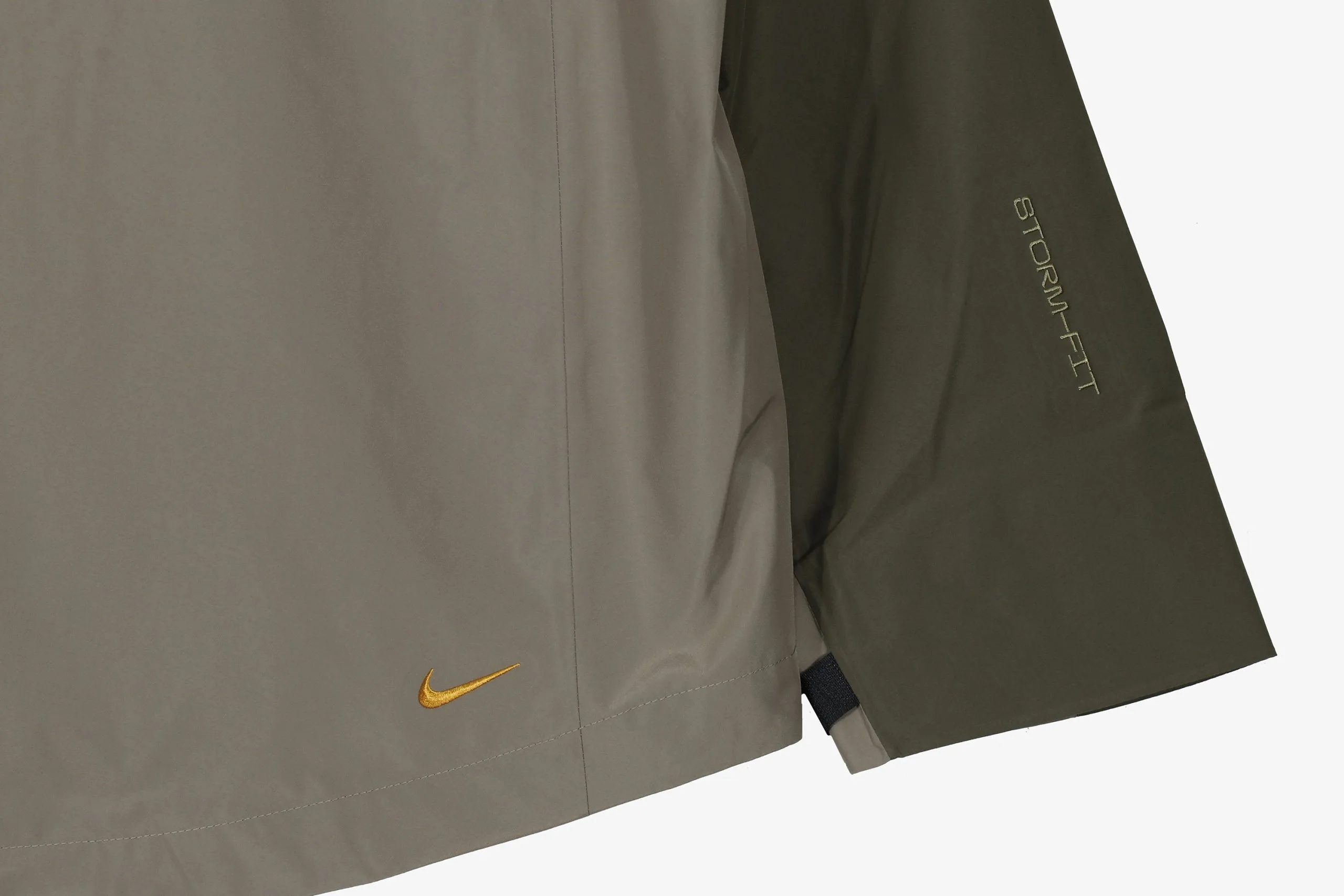 Nike ACG Storm-Fit Cascade Rains Jacket 3 Nike ACG Storm-Fit Cascade Rains Jacket - Image 3