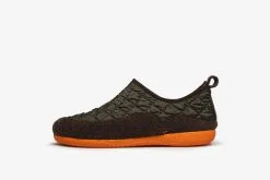 Guru's Gurus Valencia Quilted Shoe